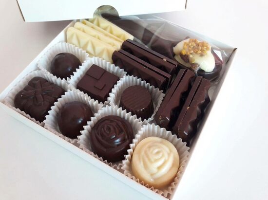Chocolate Gift Box with Bee Products | Honey & Nut Artisan Chocolates (3)