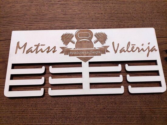 Custom Weightlifting Medal Holder: Display Your Achievements with Style